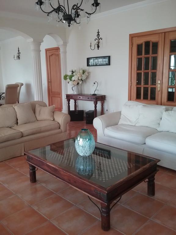 Casa Cereja 'Adults Only' Bed and Breakfast Albufeira Eksteriør billede